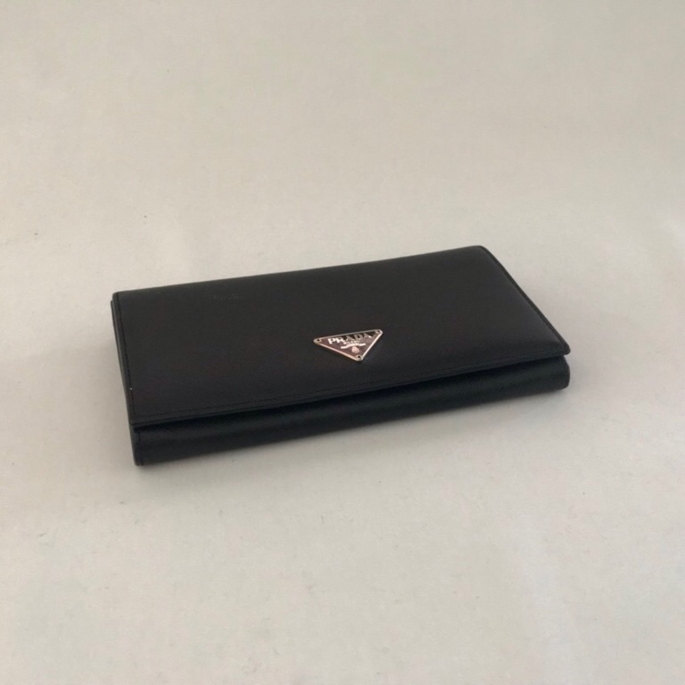 Prada Vintage saffiano leather black Milano wallet